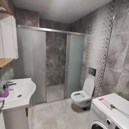 Apartmanhotel Hadrian And Antalya
