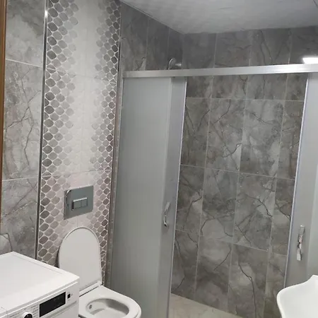 Hadrian And Apartahotel Antalya