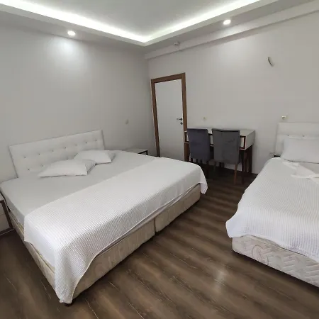 Hadrian And * Анталья