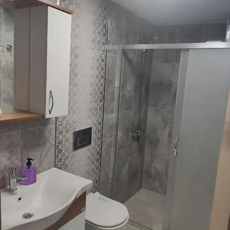 Hadrian And * Αττάλεια